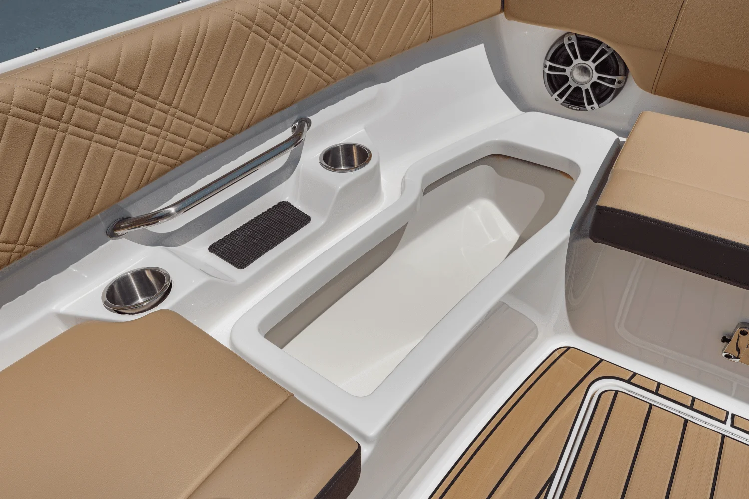 2026 Sea Ray SDX 270 Outboard Image Thumbnail #46