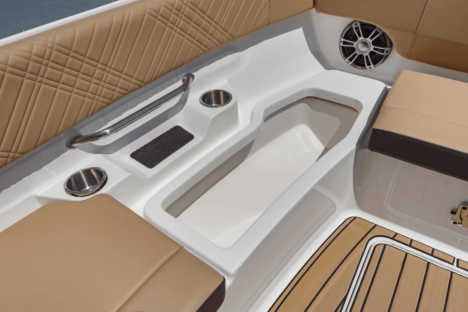 2025 Sea Ray SDX 270 Outboard Image Thumbnail #46
