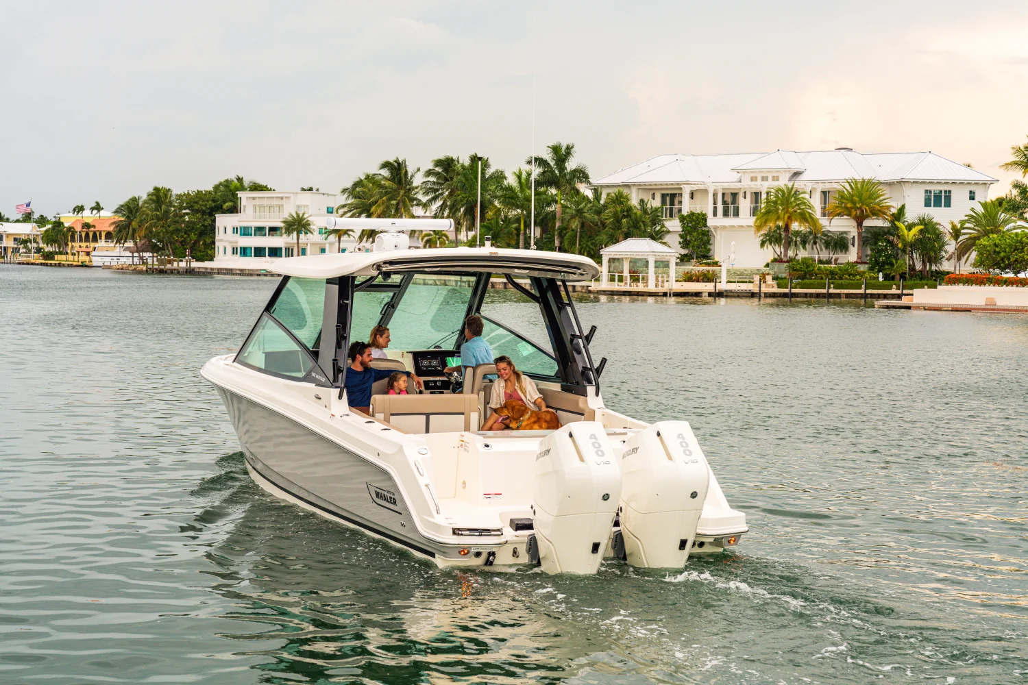 2026 Boston Whaler 330 Vantage Image Thumbnail #6