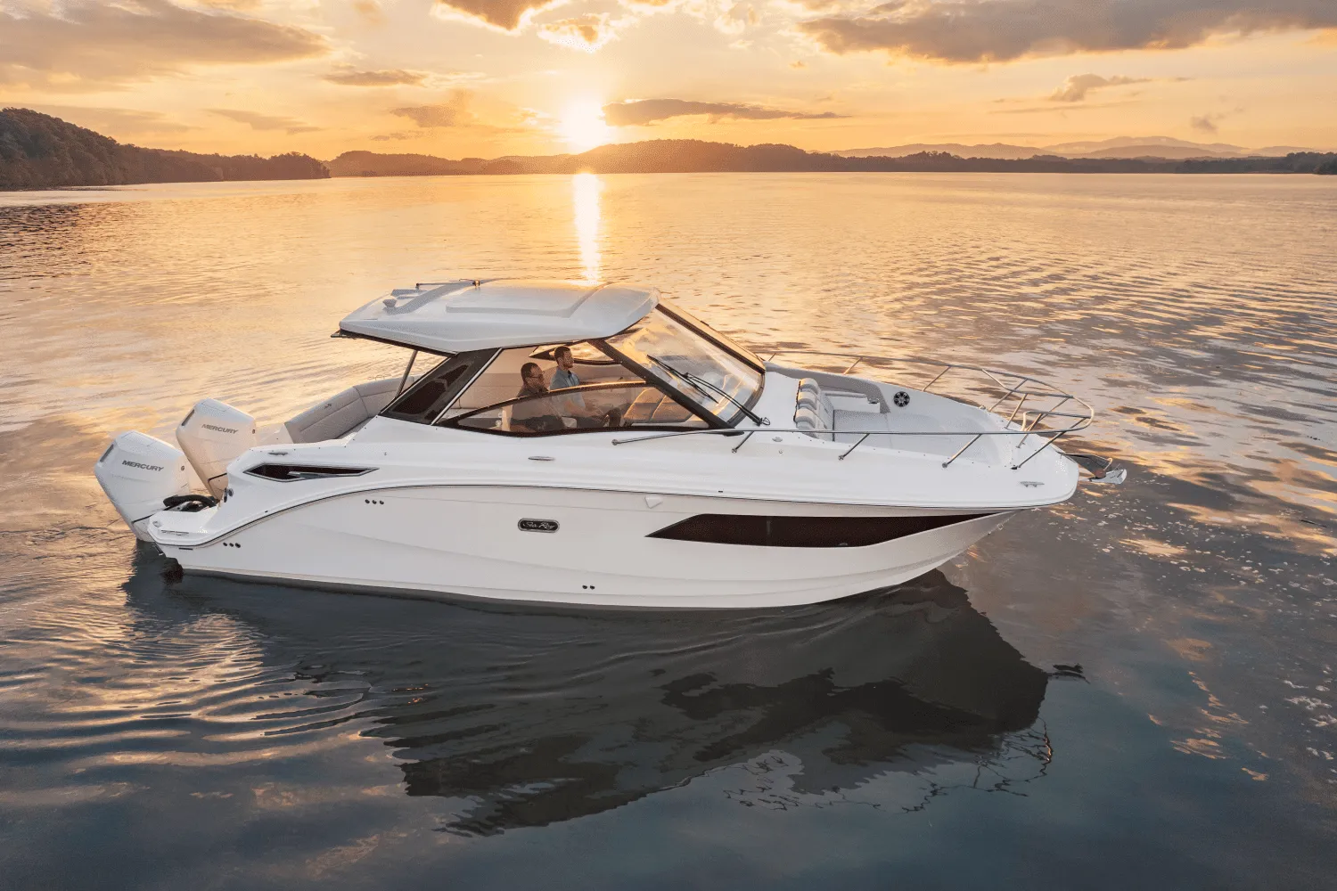 2025 Sea Ray Sundancer 320 Outboard Image Thumbnail #24