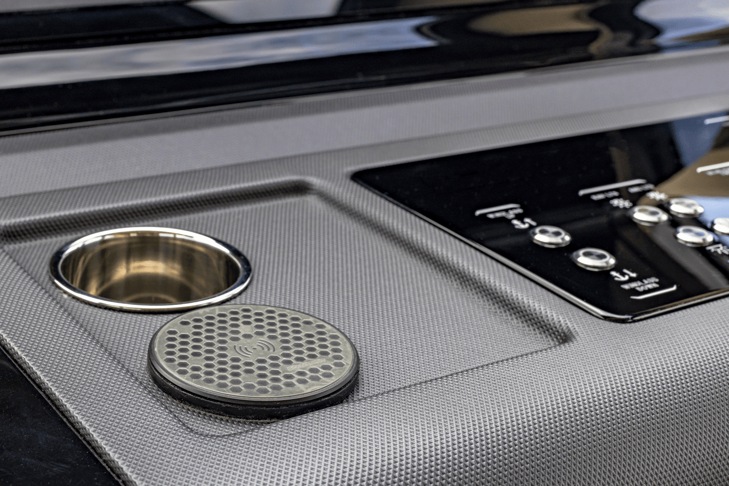 2026 Cruisers Yachts 57 FLY Image Thumbnail #71