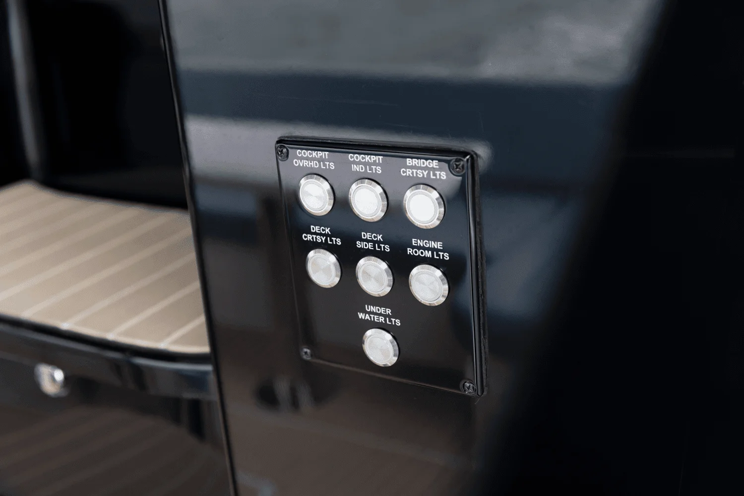 2026 Cruisers Yachts 57 FLY Image Thumbnail #18