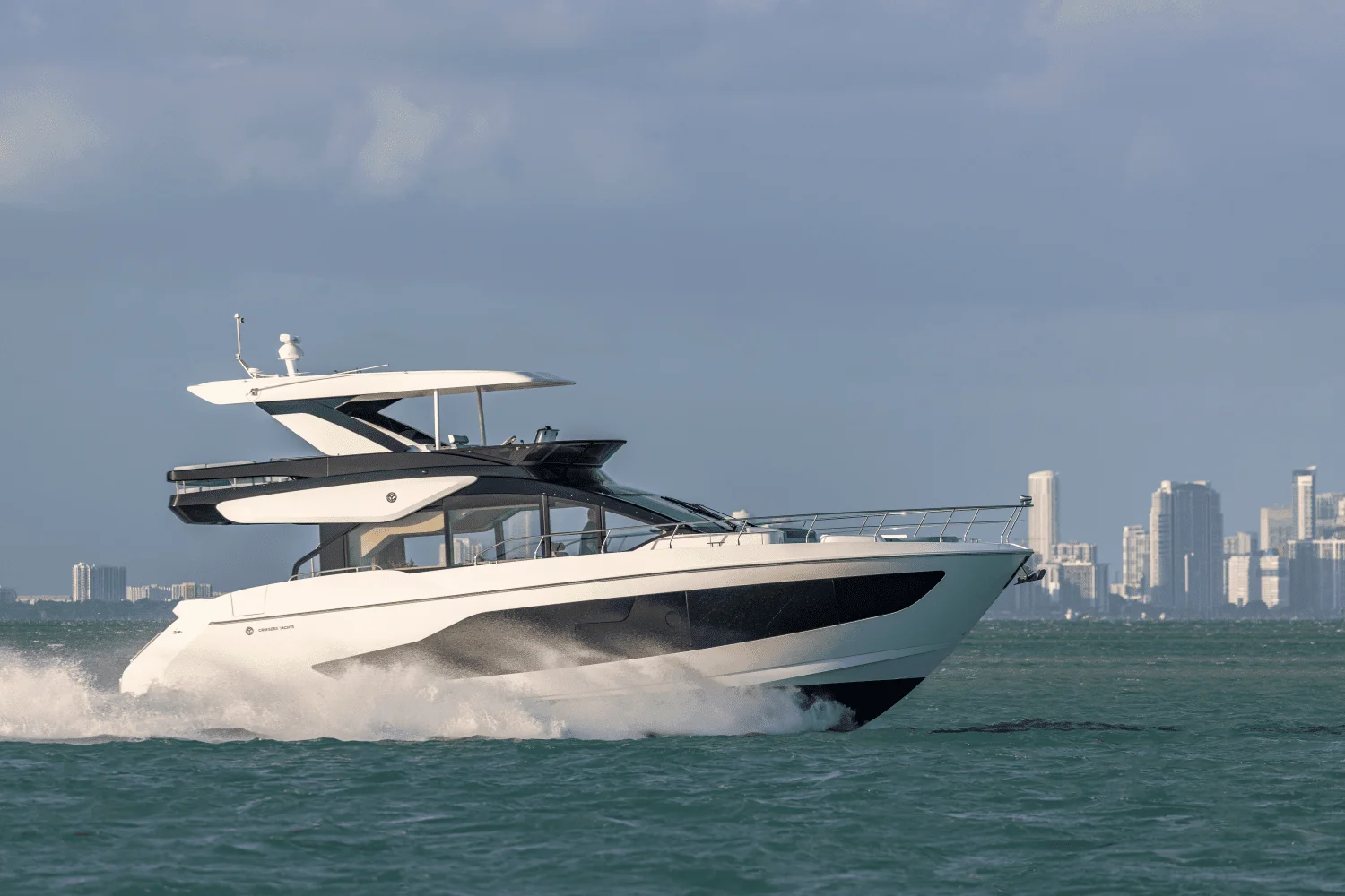 2026 Cruisers Yachts 57 FLY Image Thumbnail #32