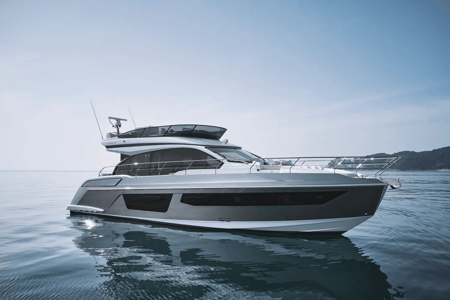 2025 Azimut
                                                             Fly 53 Image Thumbnail #6