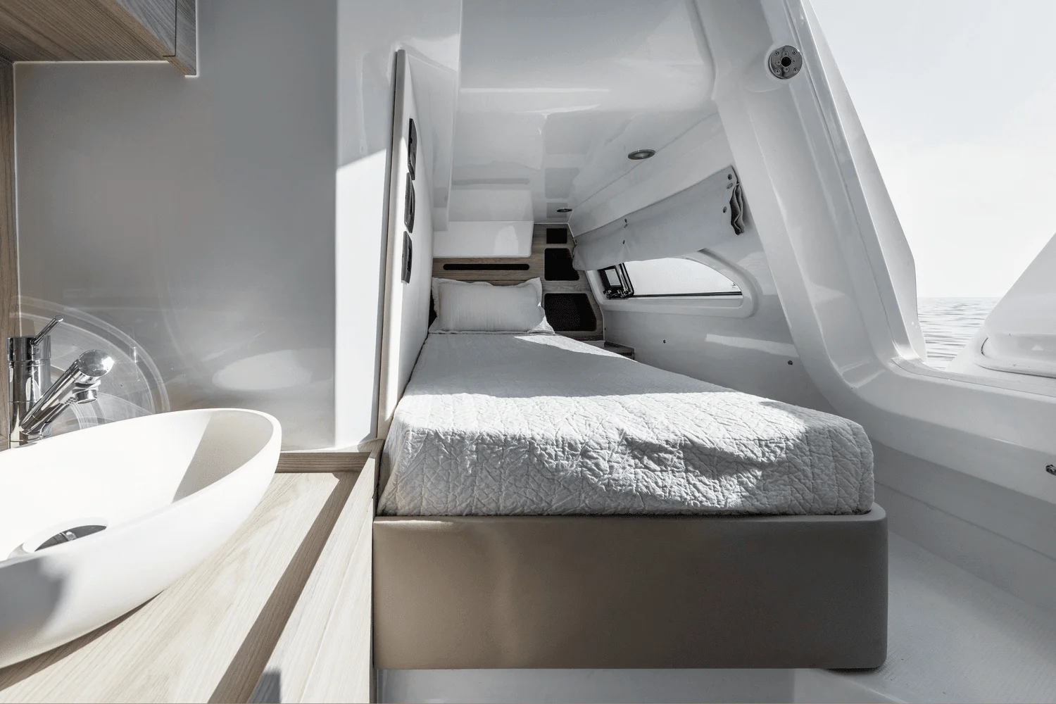 2026 Azimut Fly 53 Image Thumbnail #24