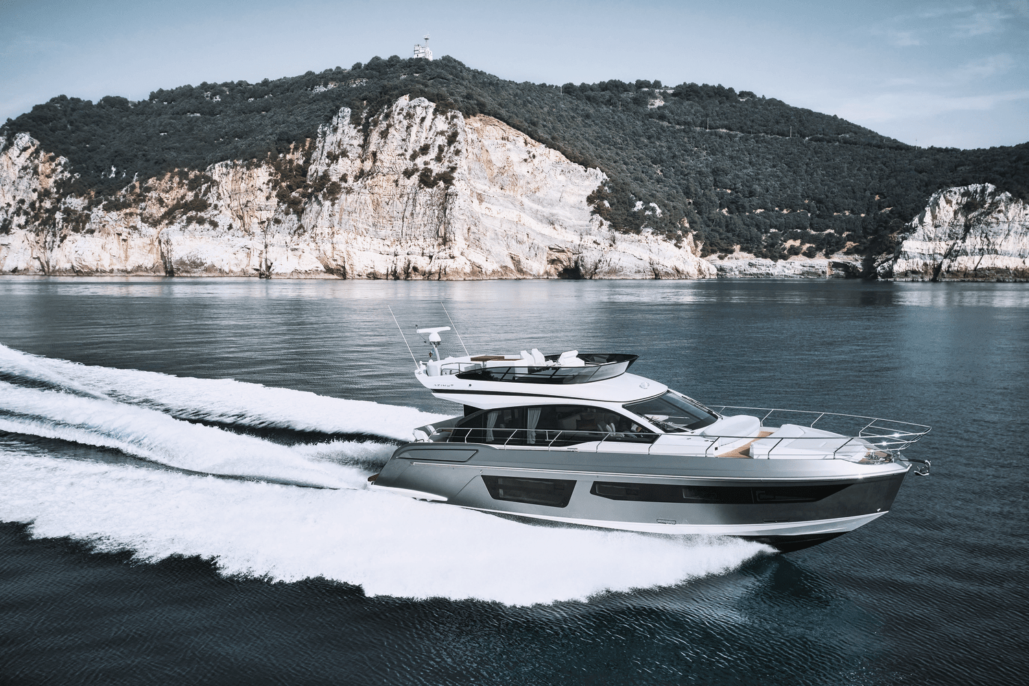 2025 Azimut Fly 53 Image Thumbnail #5