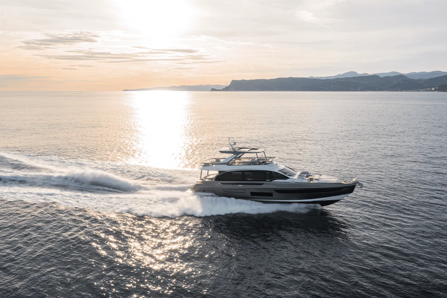2025 Azimut Fly 72 Image Thumbnail #0