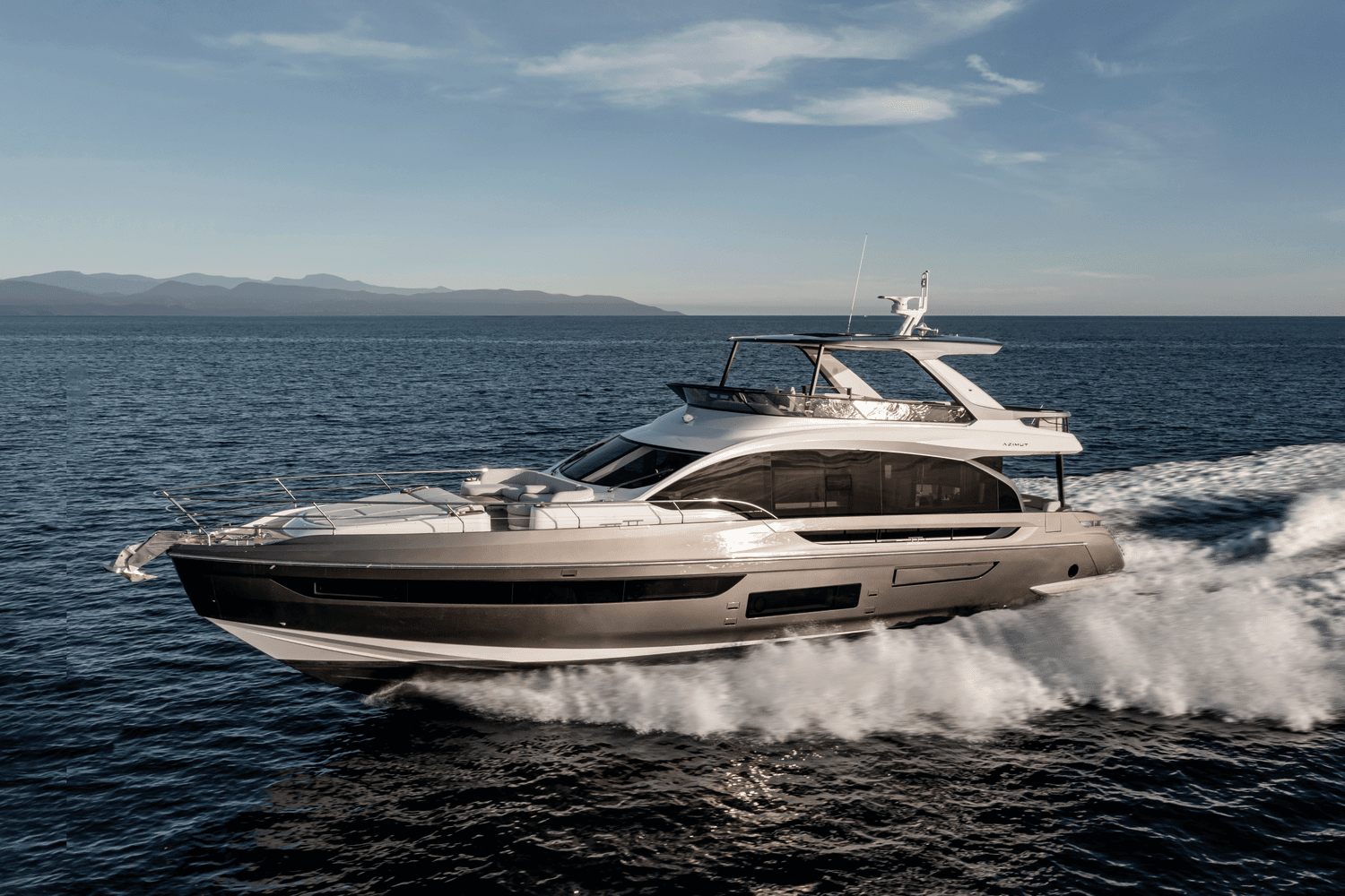 2026 Azimut Fly 72 Image Thumbnail #5