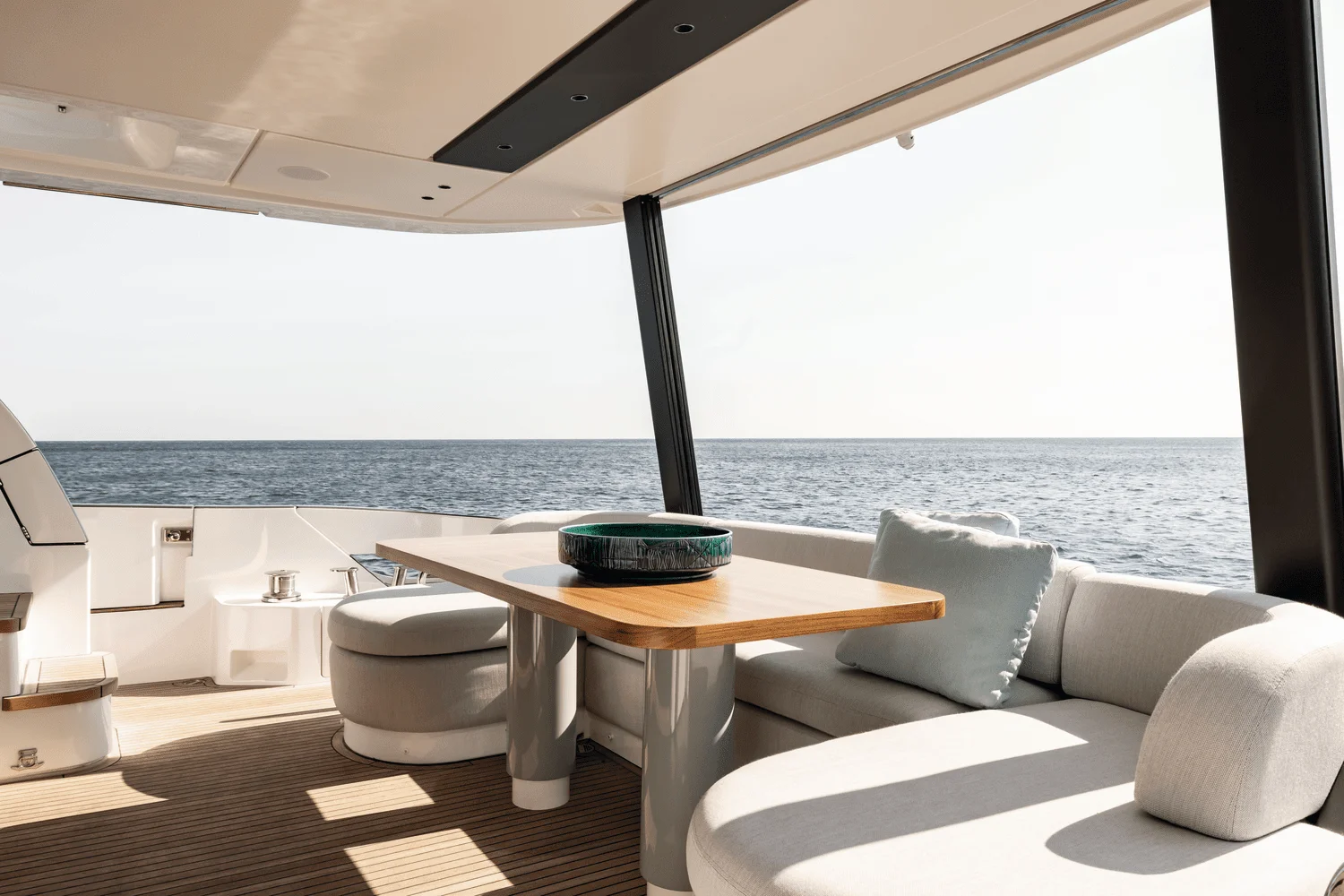 2026 Azimut Fly 72 Image Thumbnail #10