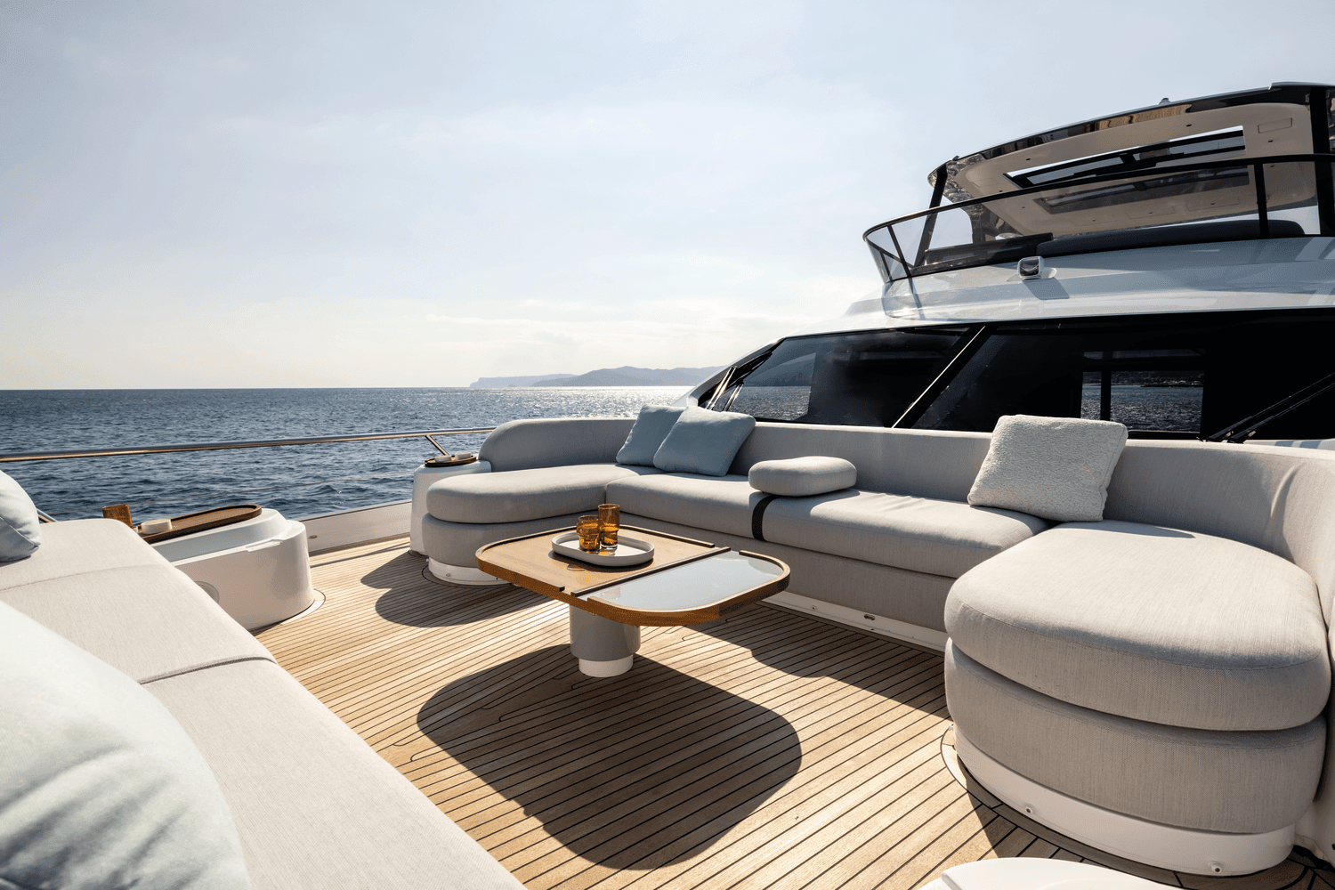 2025 Azimut
                                                             Fly 72 Image Thumbnail #9