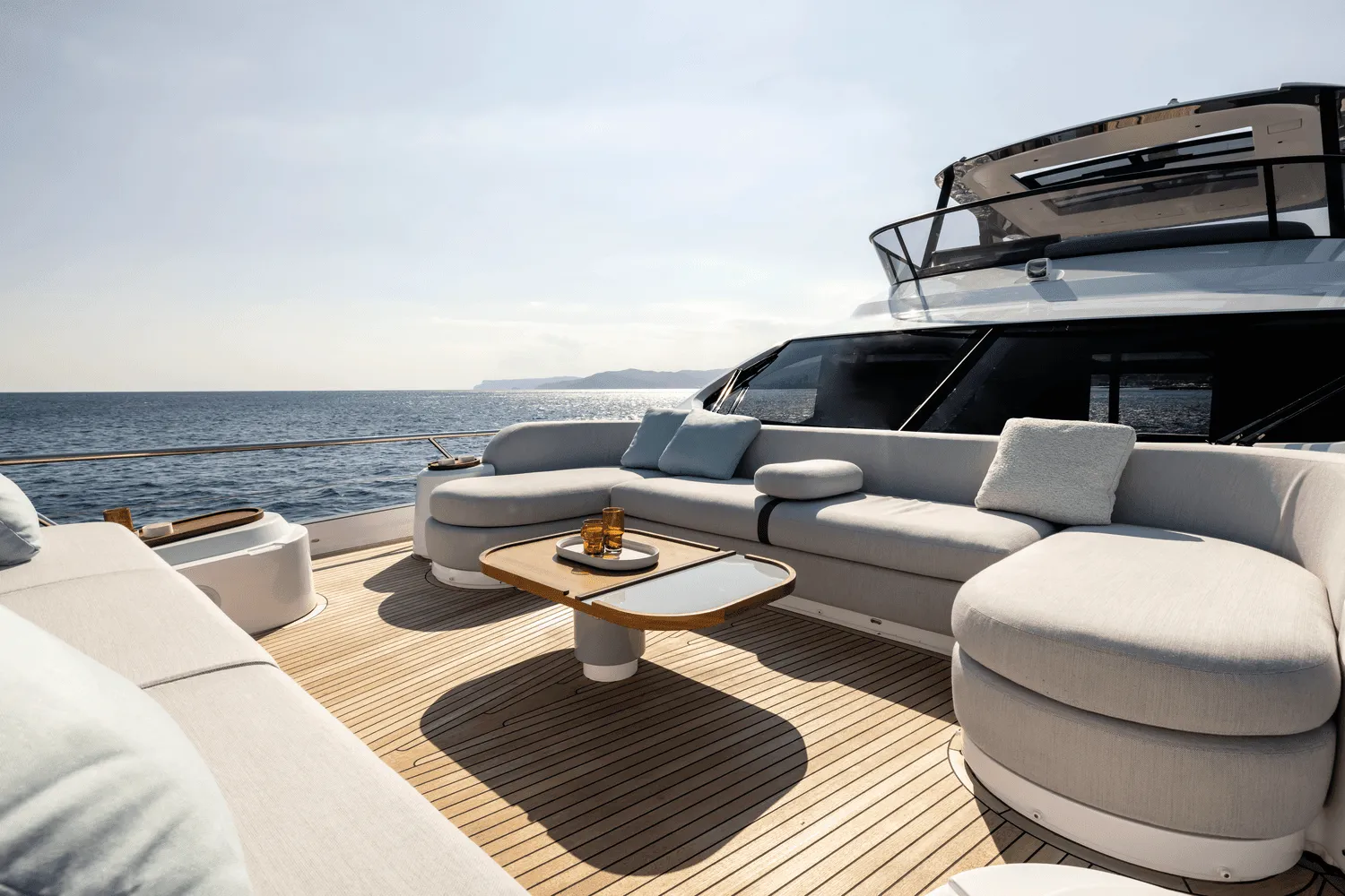 2025 Azimut Fly 72 Image Thumbnail #9