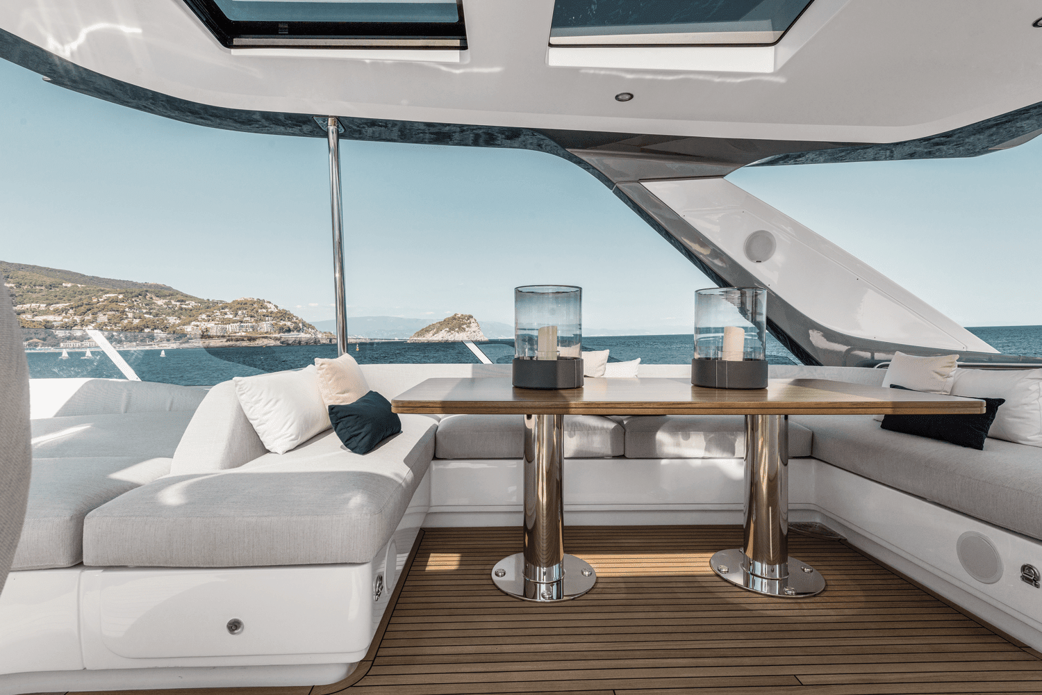 2025 Azimut
                                                             Fly 78 Image Thumbnail #11
