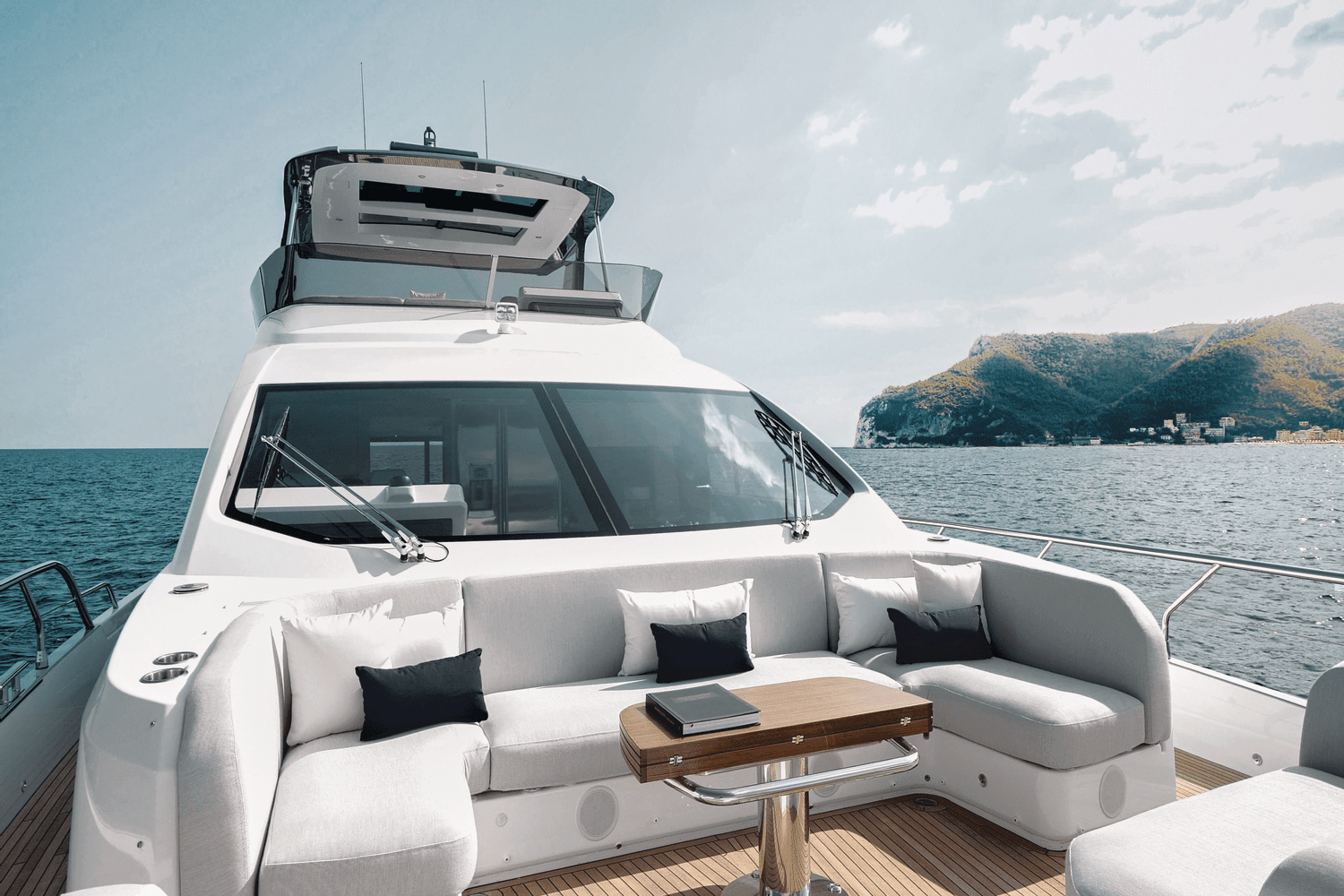 2025 Azimut
                                                             Fly 78 Image Thumbnail #13