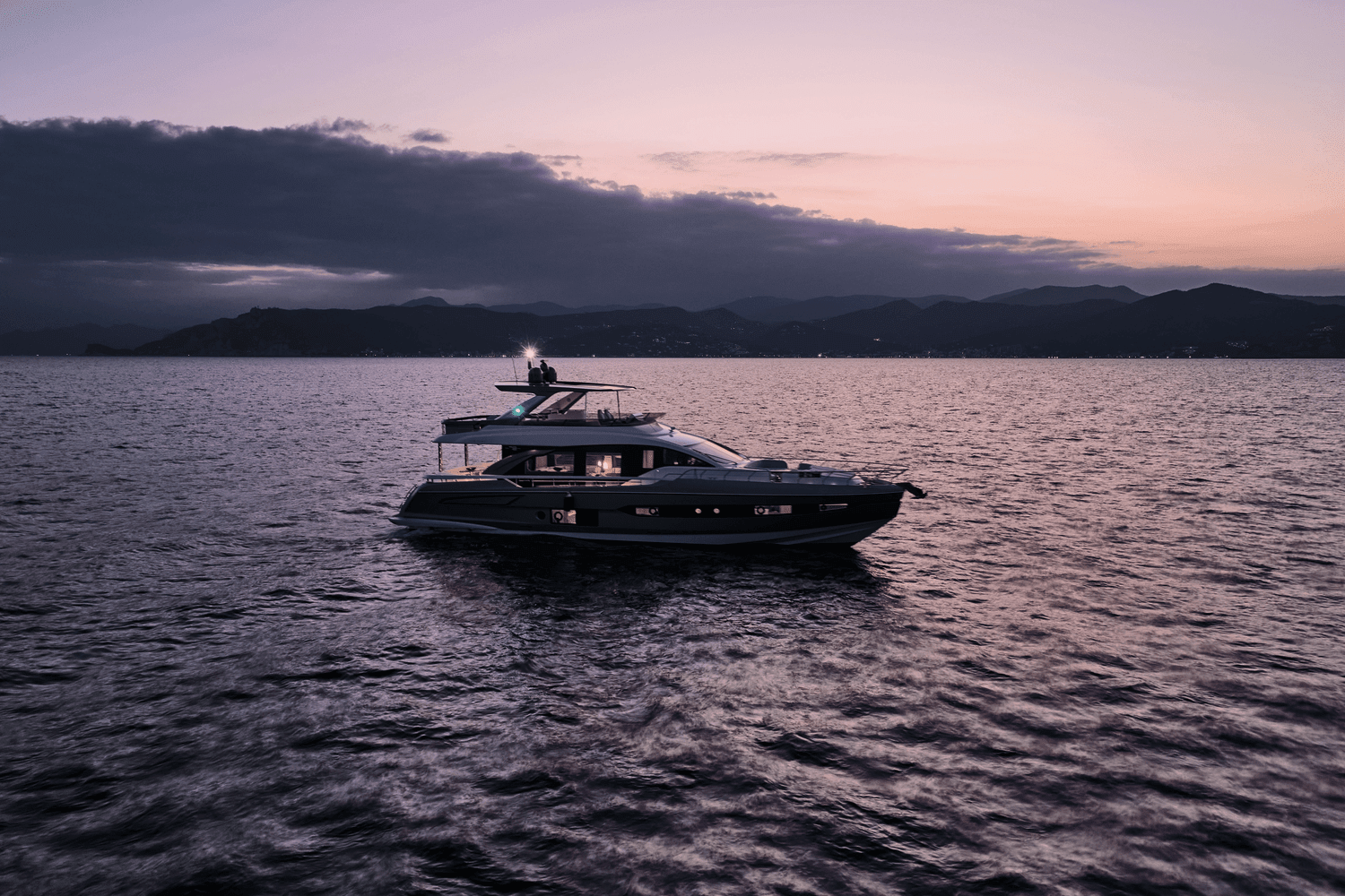 2025 Azimut
                                                             Fly 78 Image Thumbnail #1