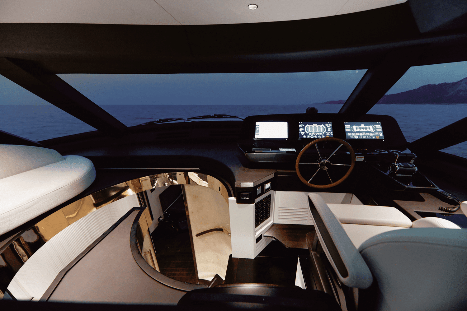 2025 Azimut Magellano 25M Image Thumbnail #17