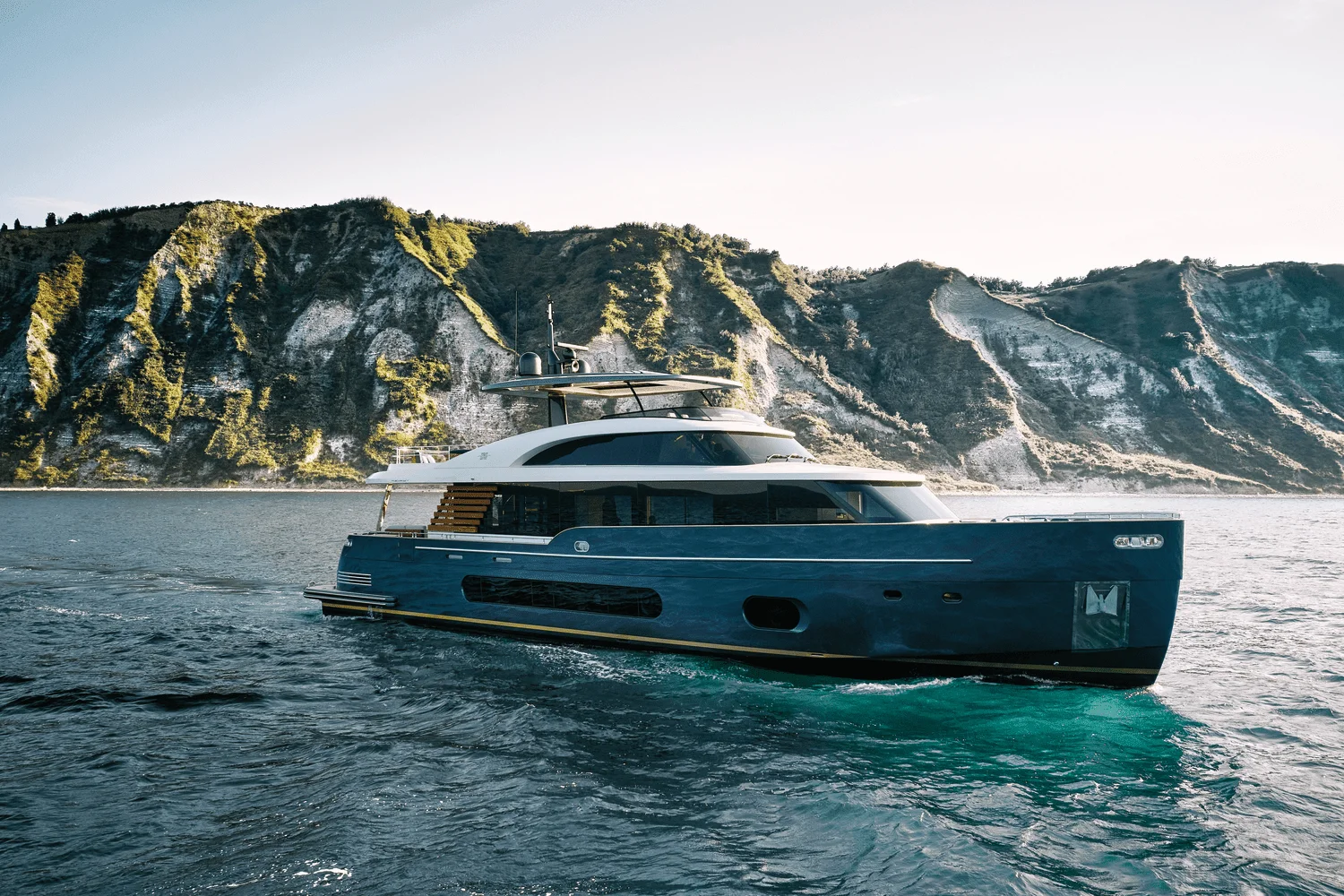 2026 Azimut Magellano 25M Image Thumbnail #1