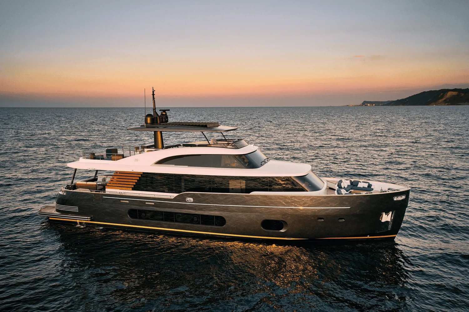 2026 Azimut Magellano 25M Image Thumbnail #3