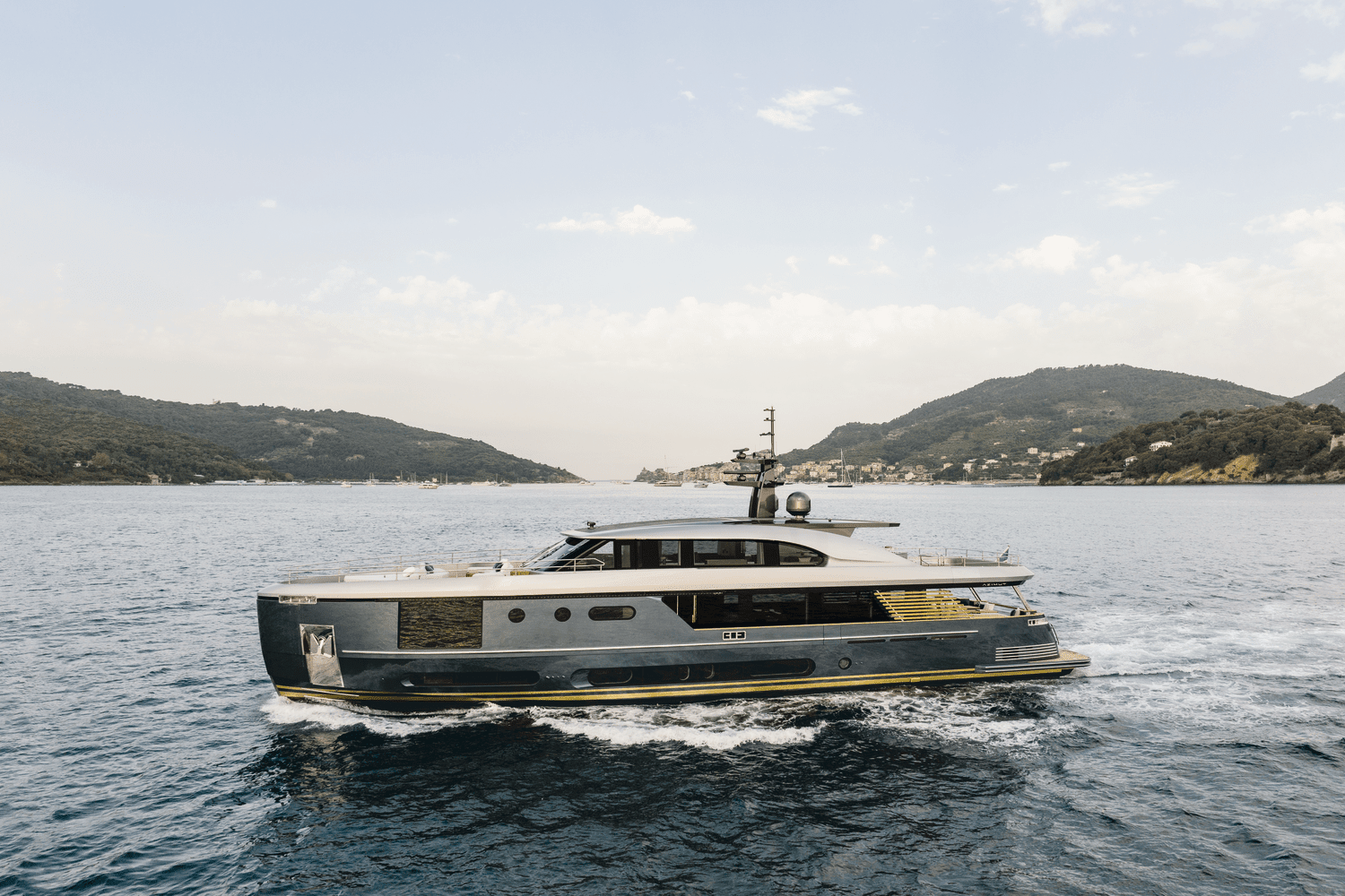 2026 Azimut Magellano 30M Image Thumbnail #10