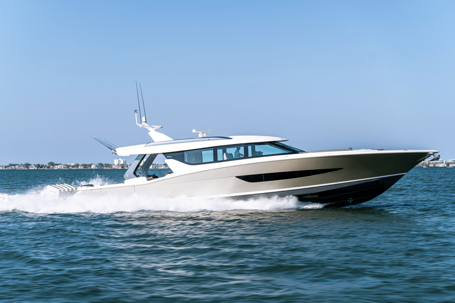 2025 Scout
                                                             670 LXS Image Thumbnail #38