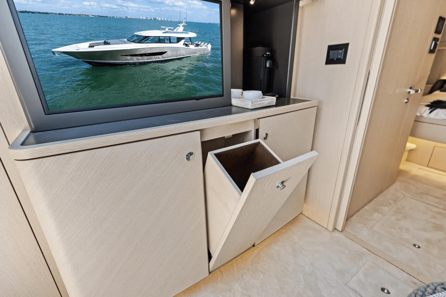 2026 Scout 670 LXS Image Thumbnail #59