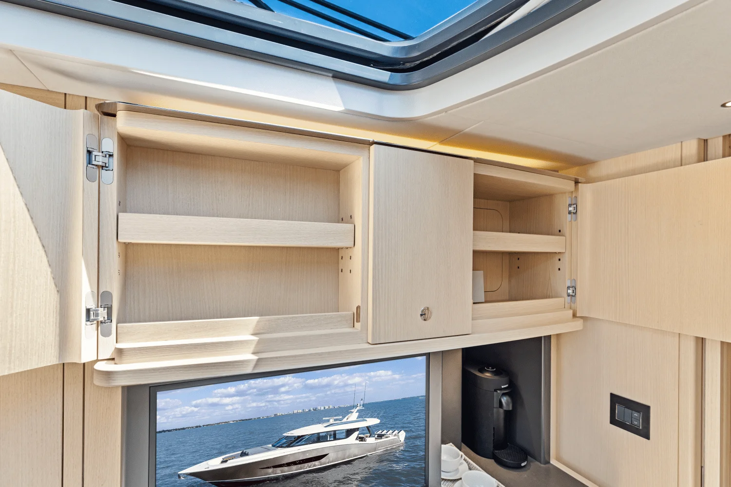 2026 Scout 670 LXS Image Thumbnail #56