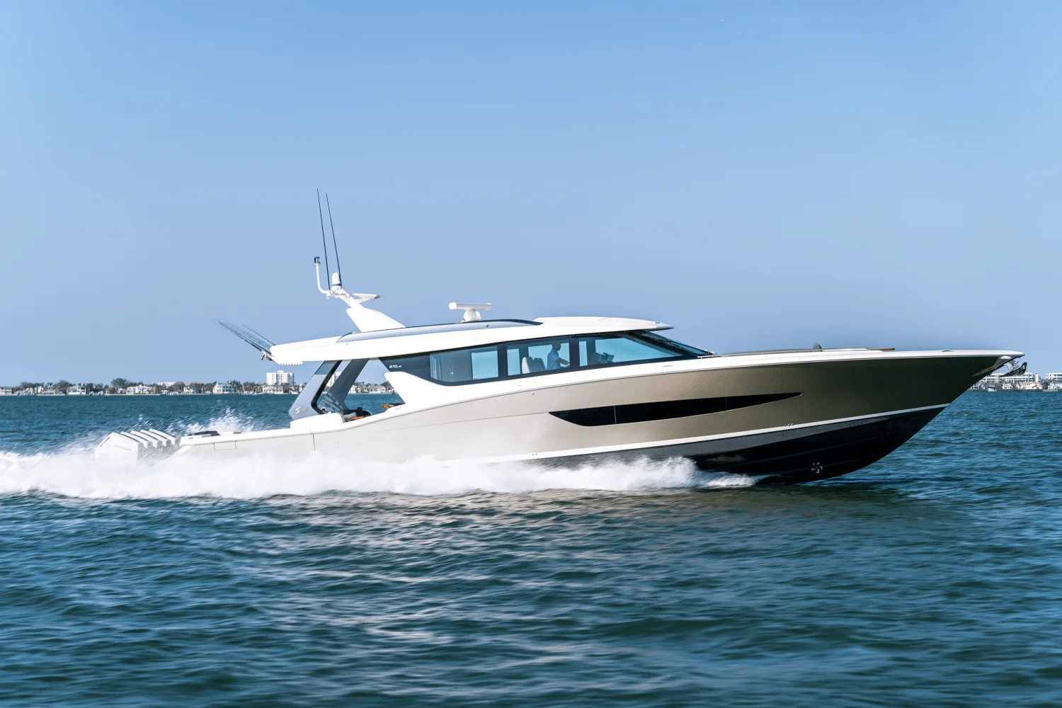 2025 Scout 670 LXS Image Thumbnail #38