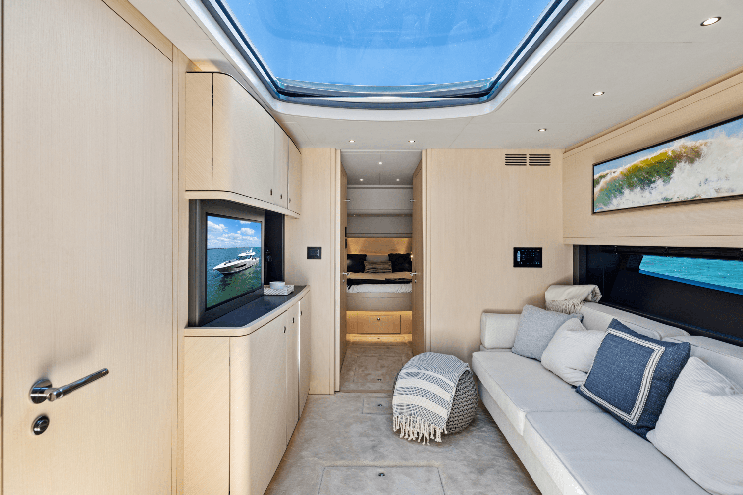 2025 Scout 670 LXS Image Thumbnail #55