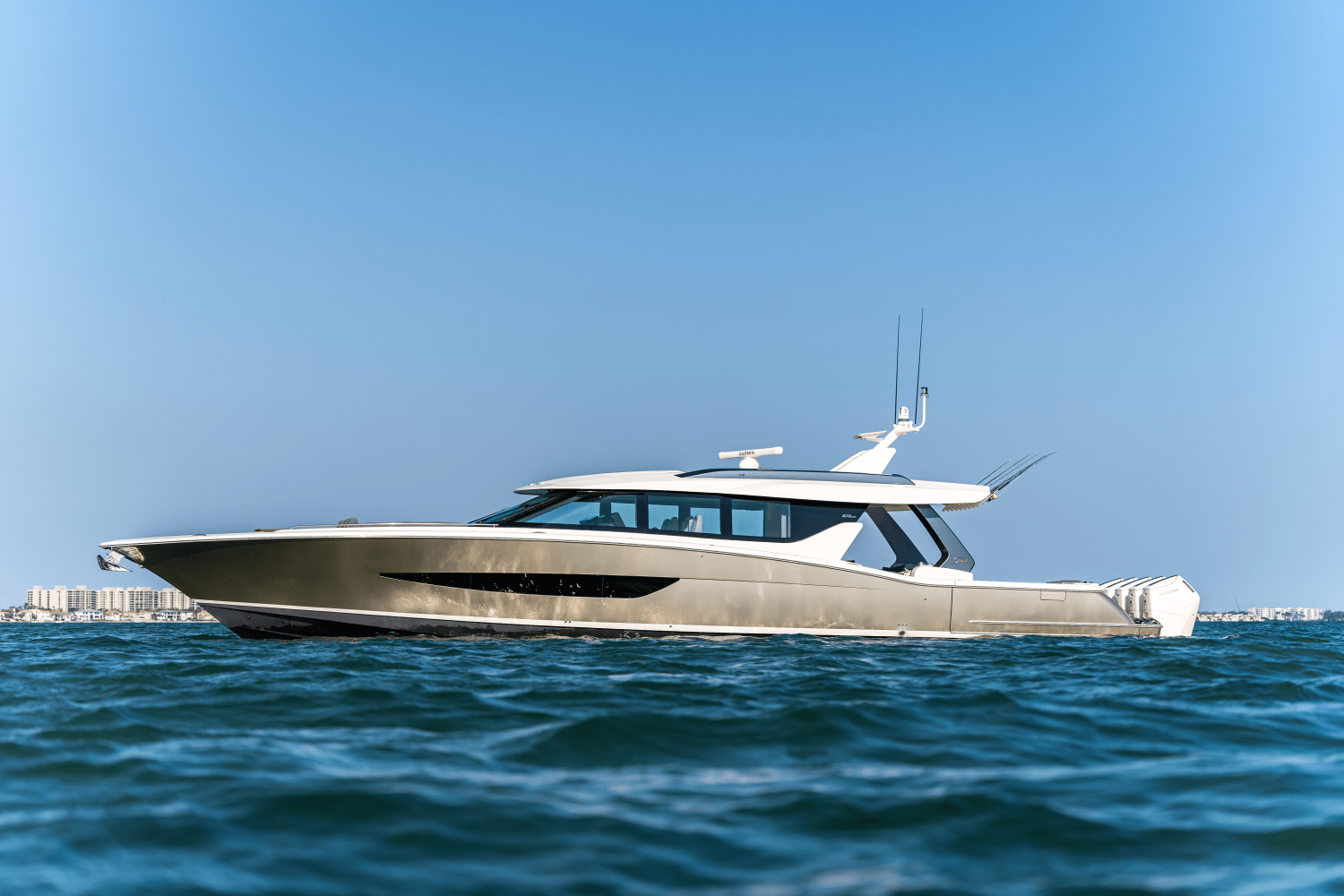2025 Scout
                                                             670 LXS Image Thumbnail #37