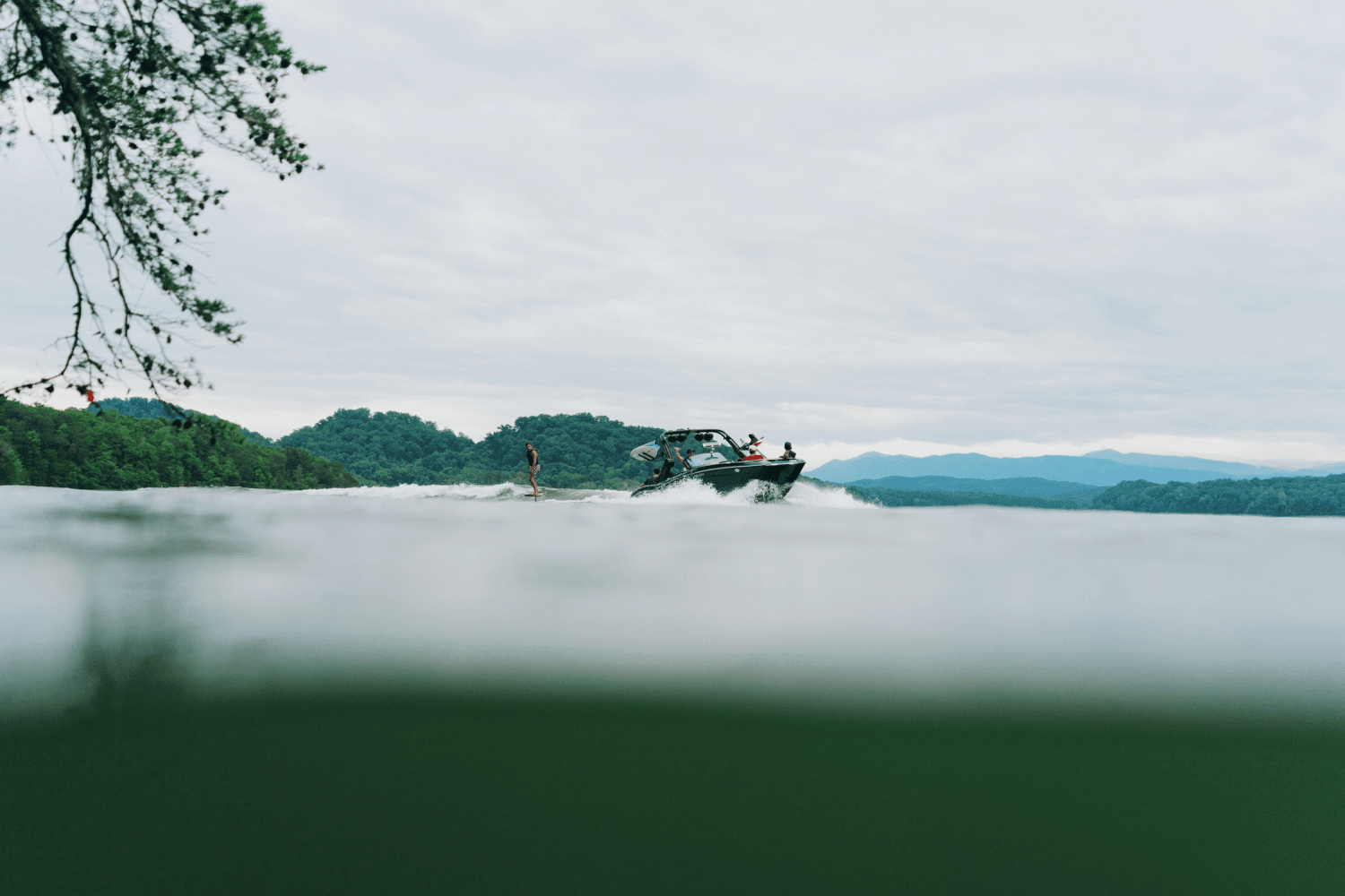 2025 Mastercraft X24 Image Thumbnail #44