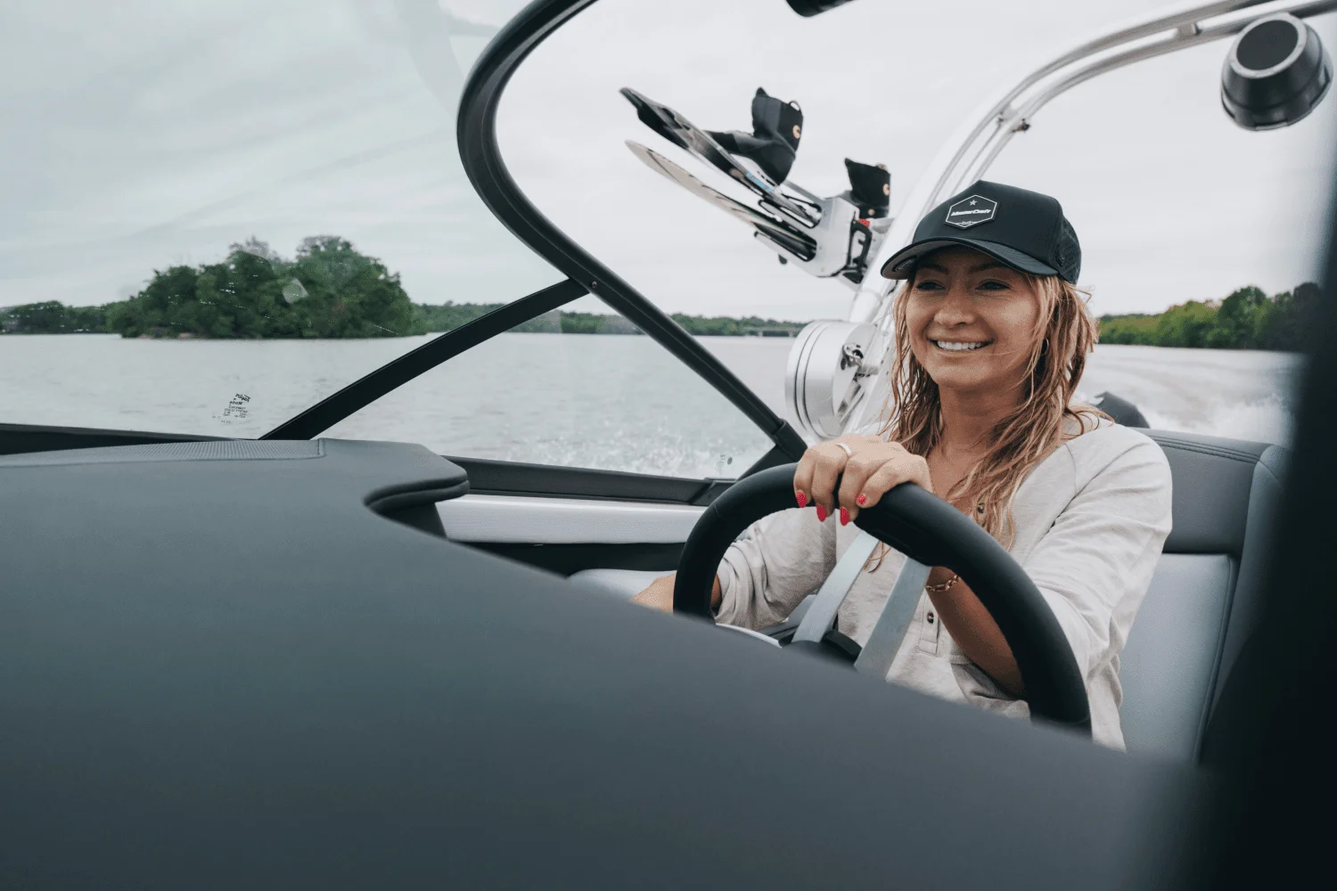 2026 Mastercraft XT20 Image Thumbnail #5