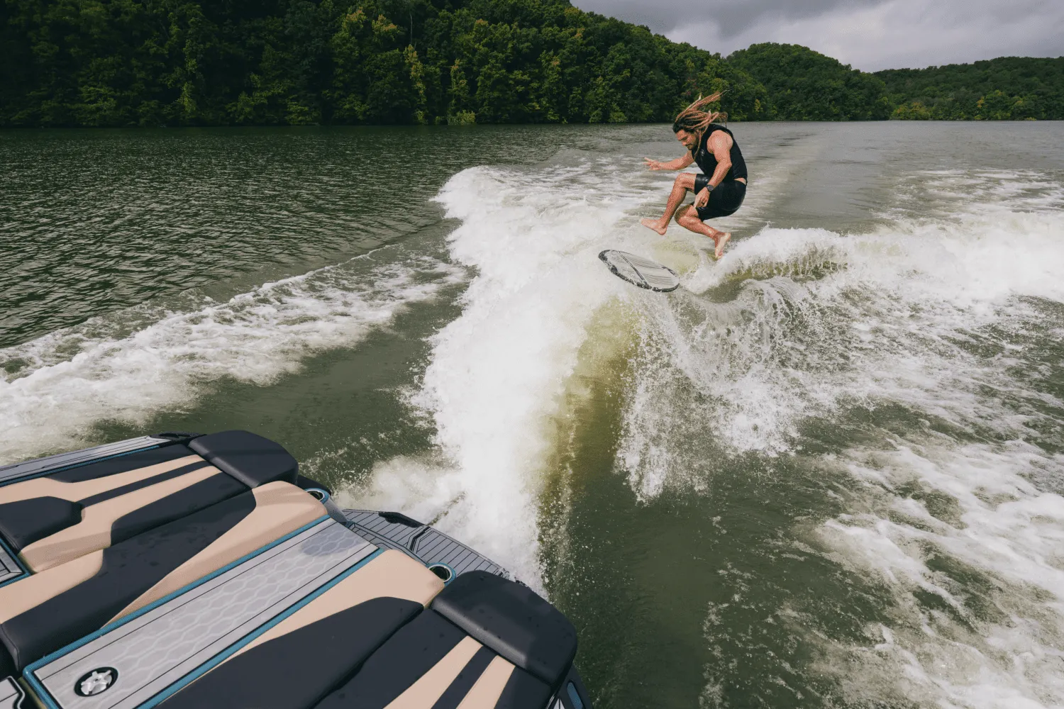 2025 Mastercraft XT23 Image Thumbnail #8