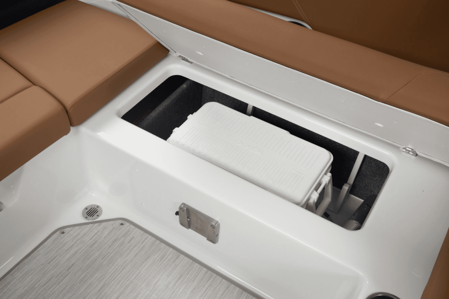 2025 Four Winns H1 Outboard Image Thumbnail #8