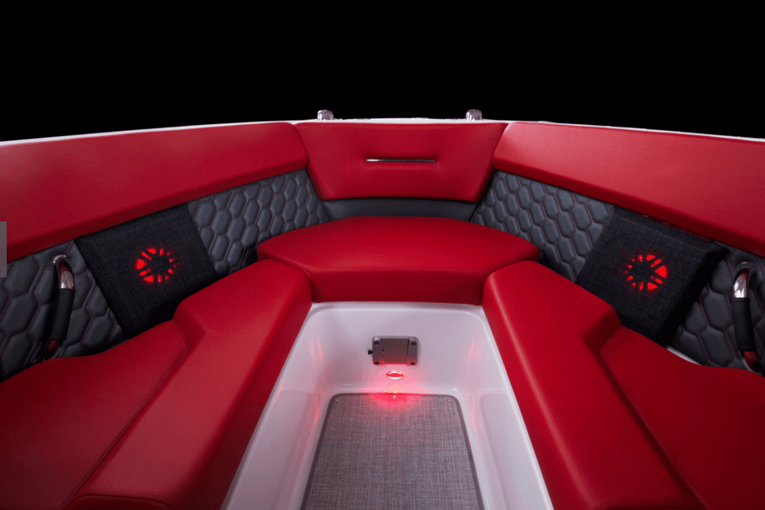 2025 Four Winns H2 Image Thumbnail #8