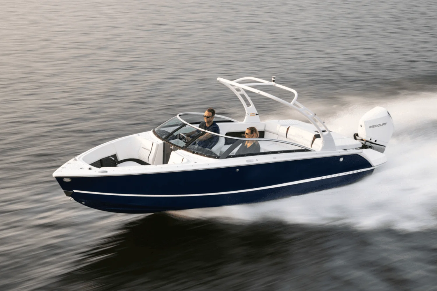 2025 Four Winns H4 Outboard Image Thumbnail #0