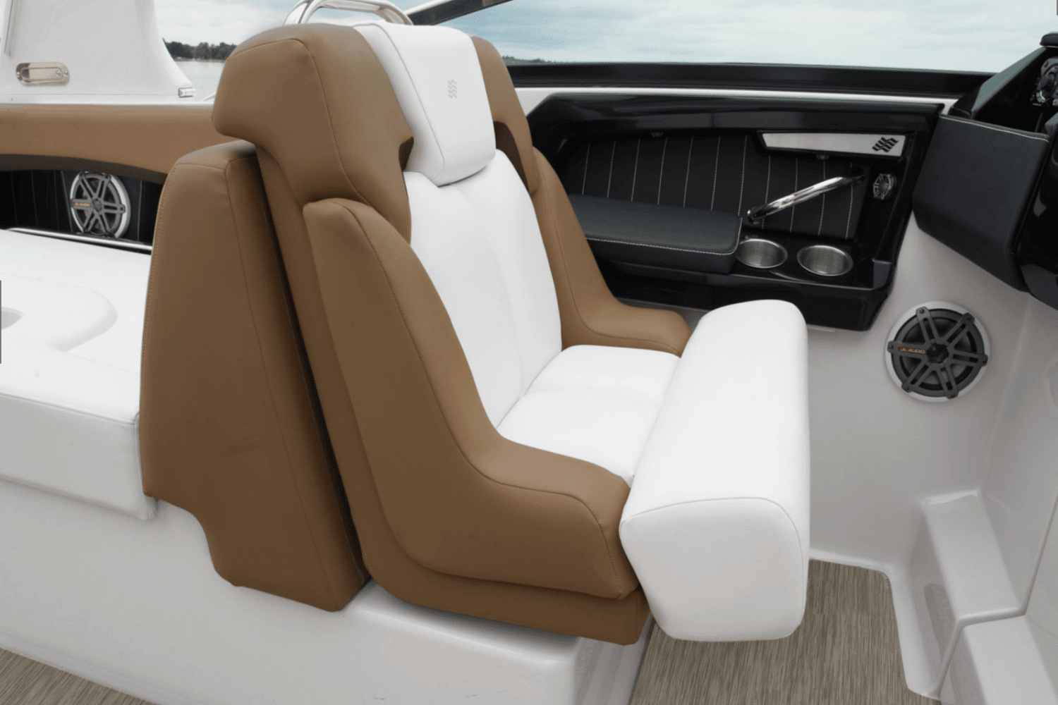 2025 Four Winns Horizon 290 Image Thumbnail #5