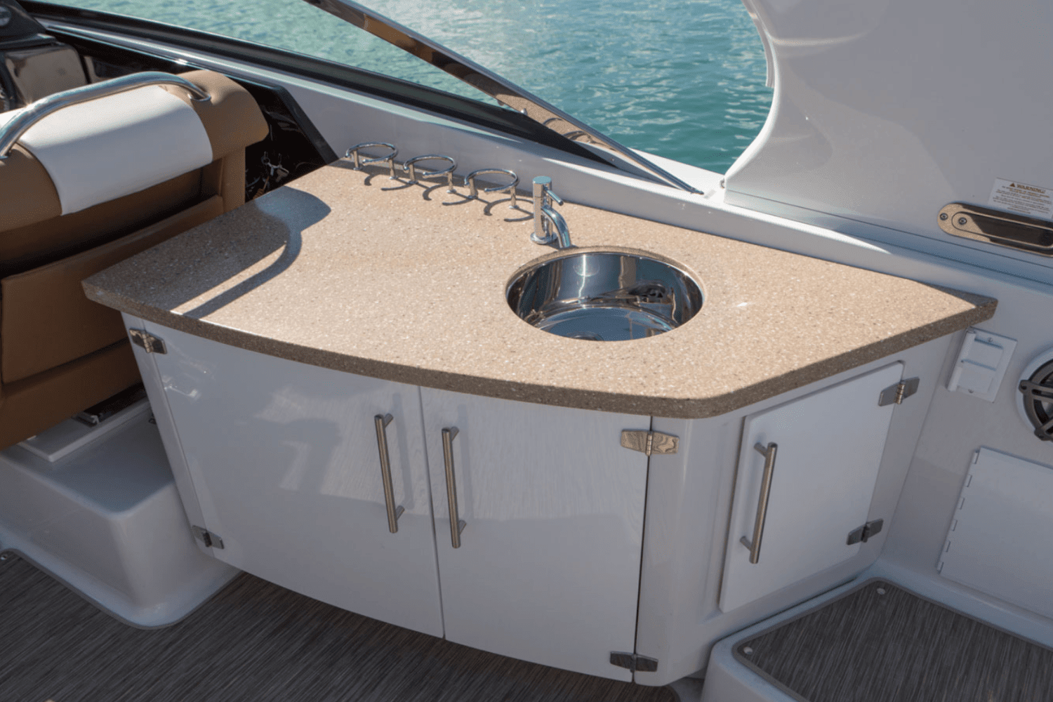 2025 Four Winns Horizon 290 Outboard Image Thumbnail #10