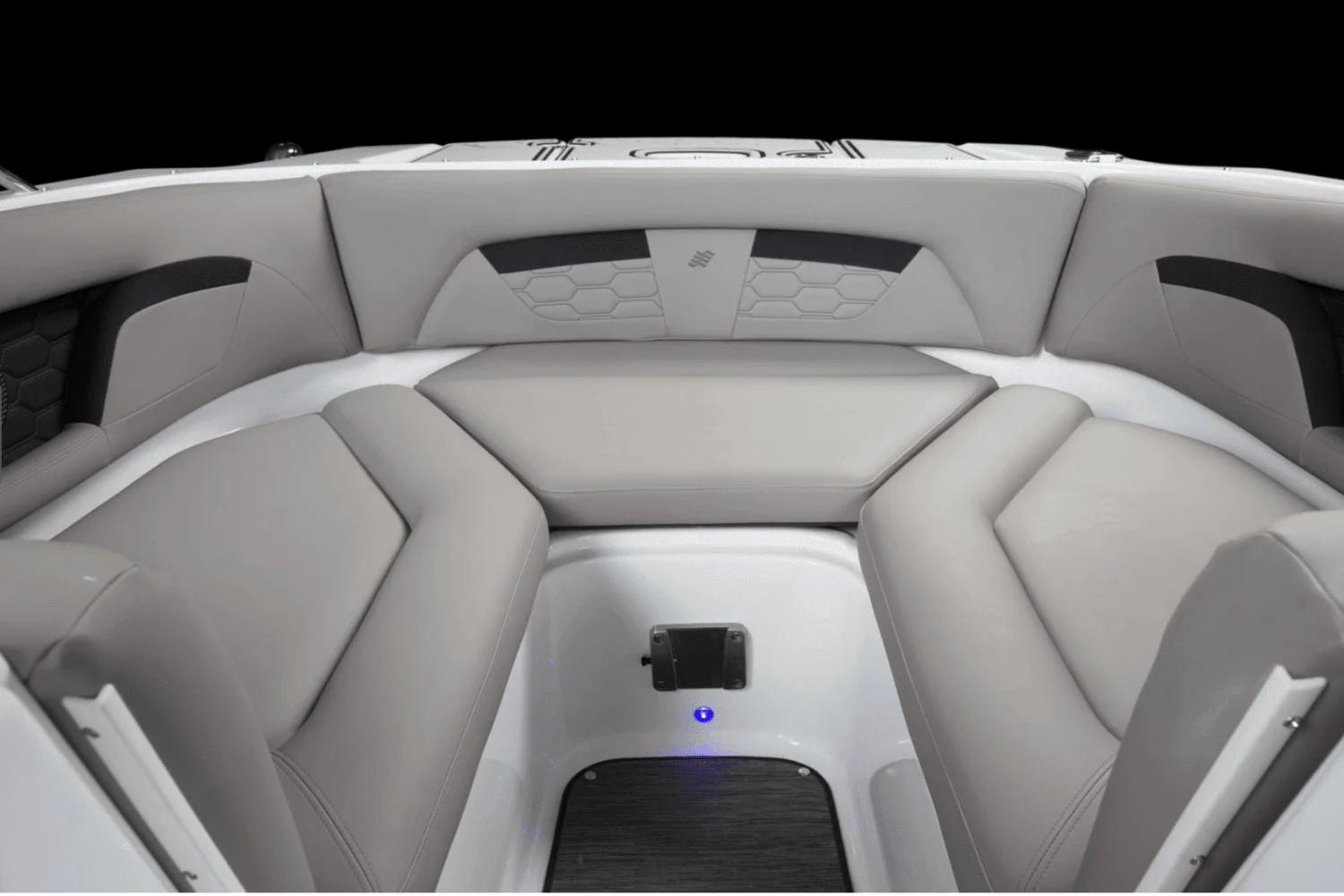 2025 Four Winns HD3 Image Thumbnail #13