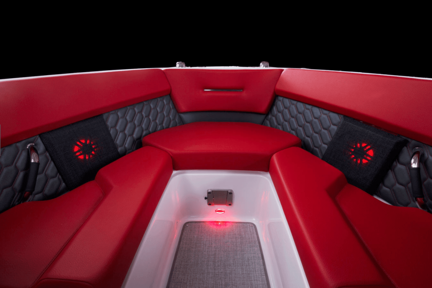 2025 Four Winns H2 Surf Image Thumbnail #12