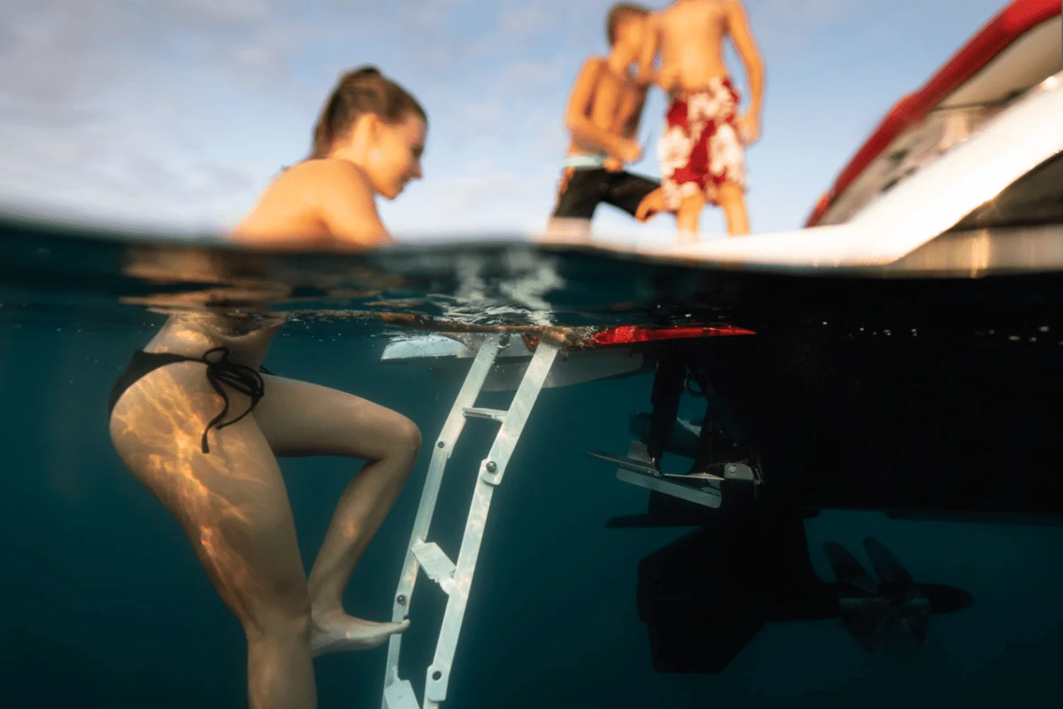 2025 Four Winns H2 Surf Image Thumbnail #8