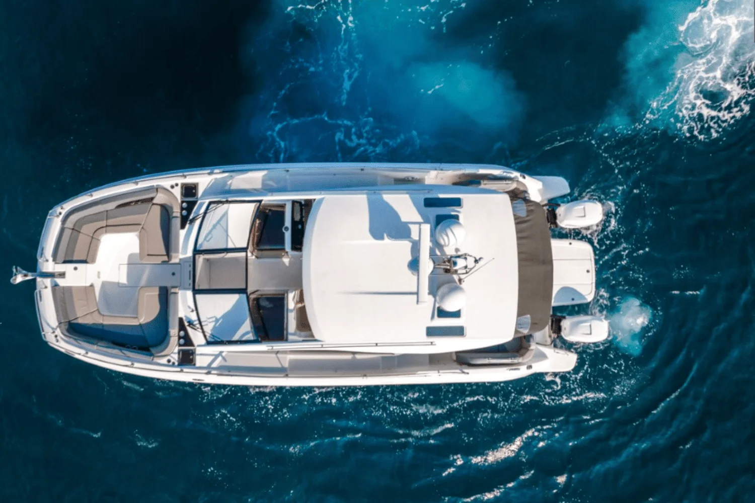 2025 Four Winns TH36 Image Thumbnail #7