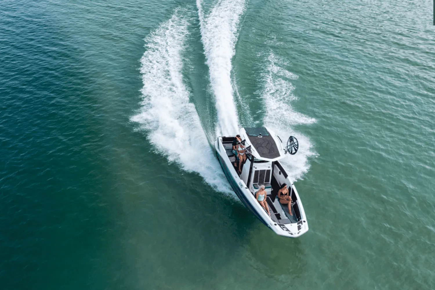 2025 Scarab 255 Open LX Wake Image Thumbnail #10