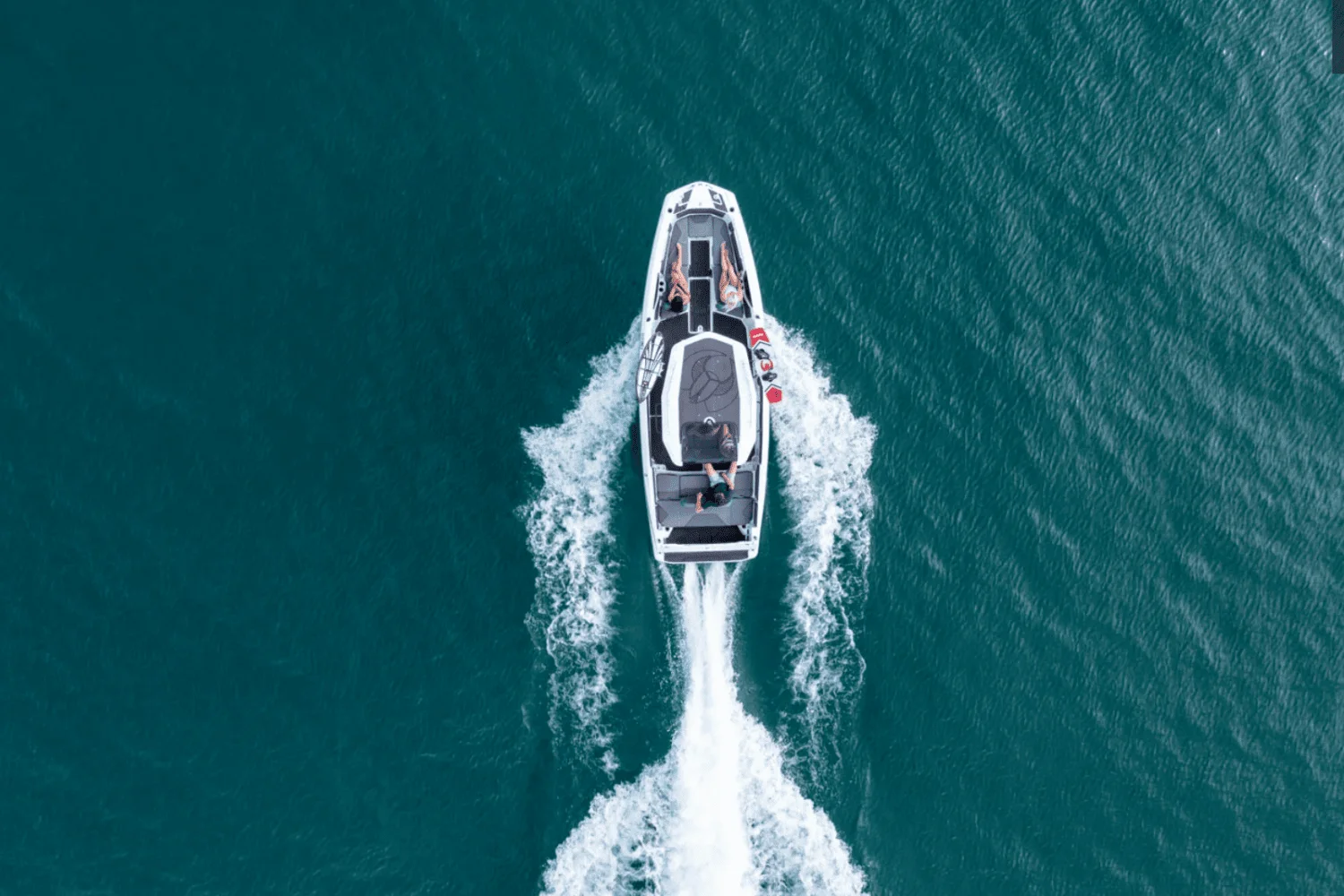 2025 Scarab 255 Open LX Wake Image Thumbnail #7