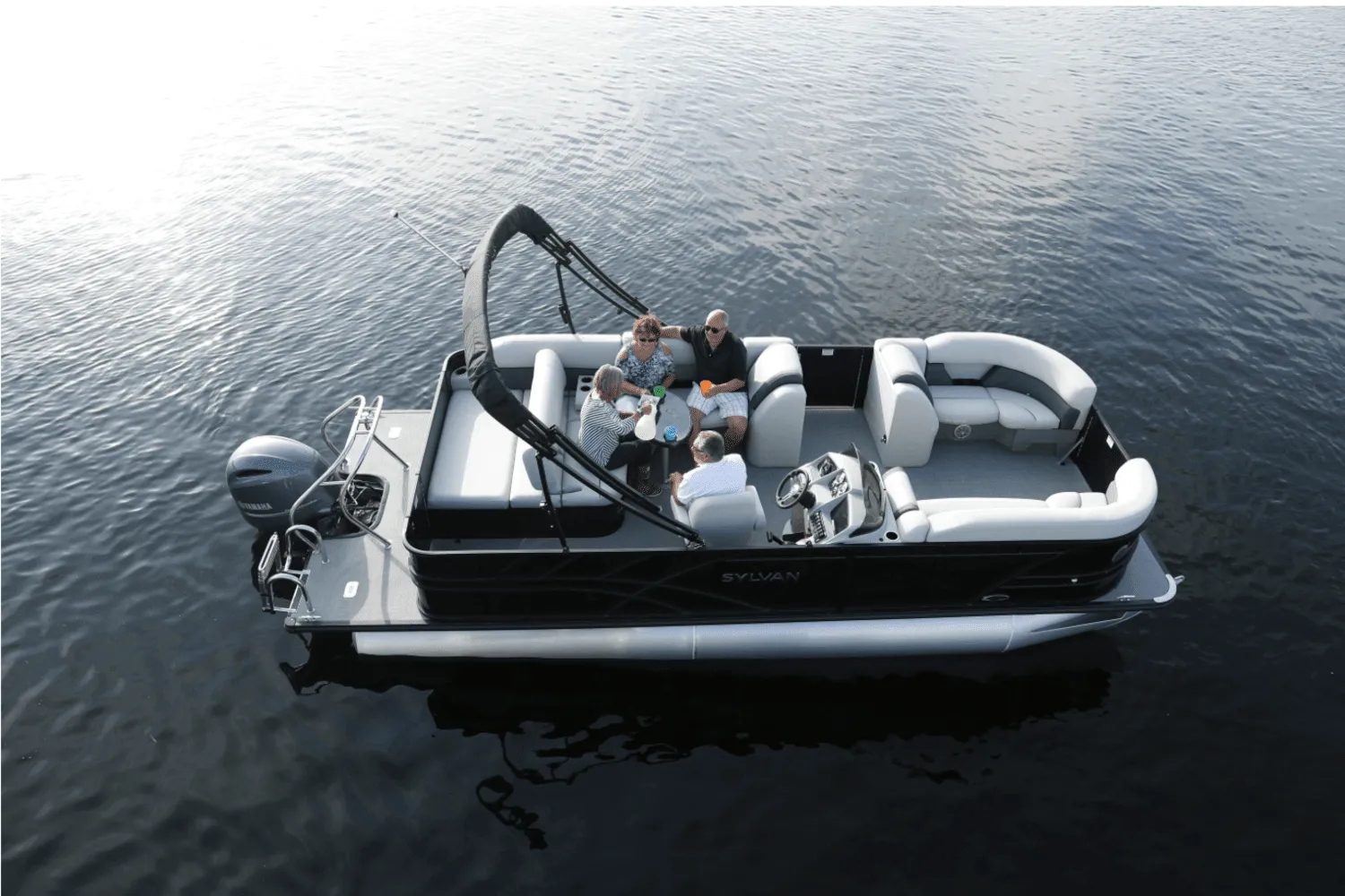 2025 Sylvan Mirage Cruise Image Thumbnail #8