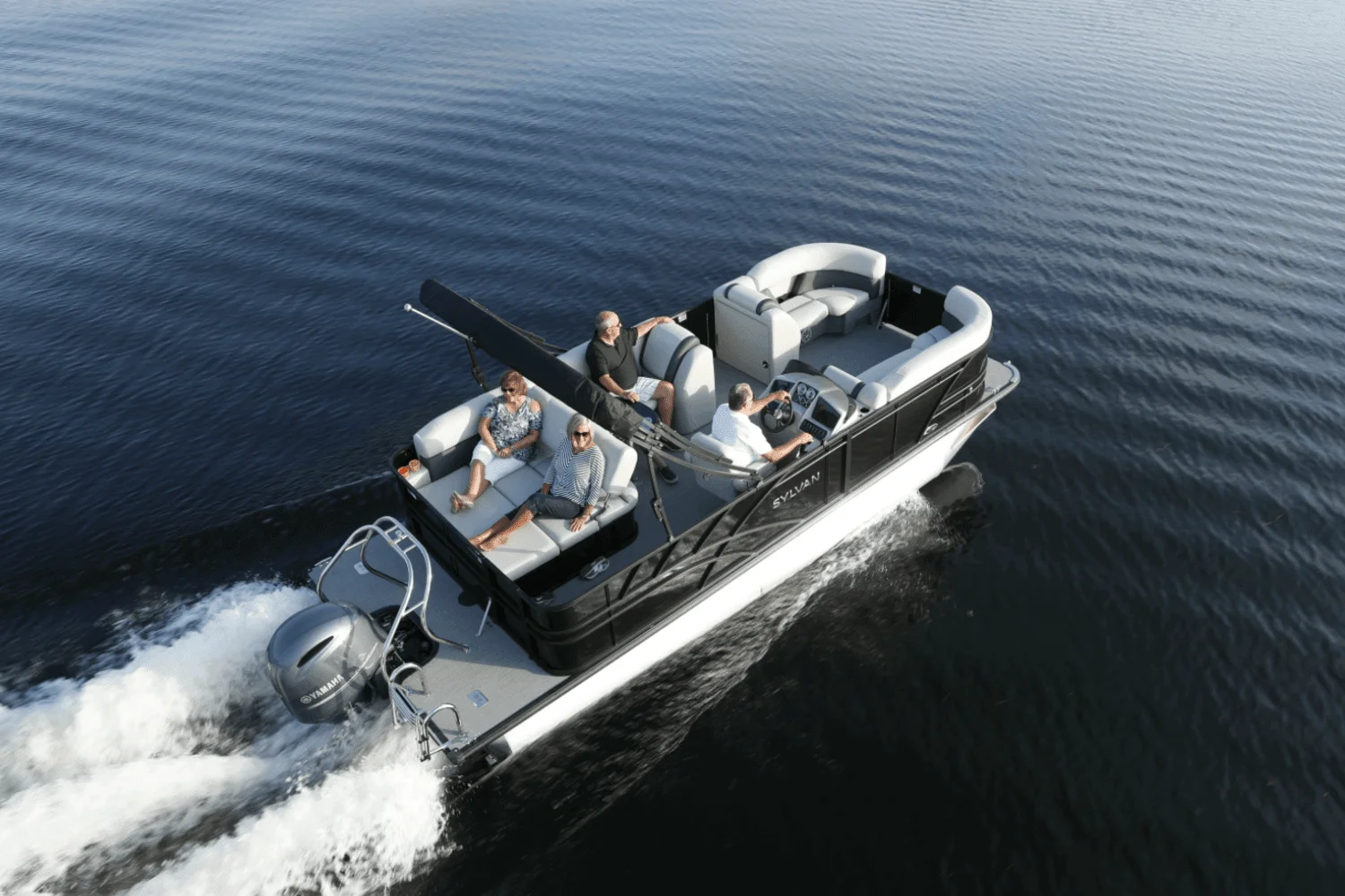 2026 Sylvan Mirage Cruise Image Thumbnail #12