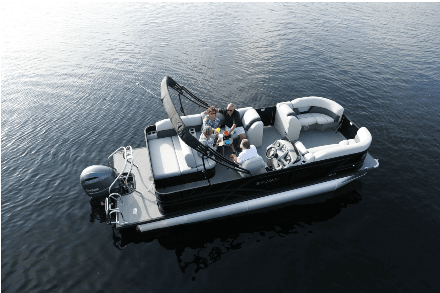 2025 Sylvan Mirage Cruise Image Thumbnail #7