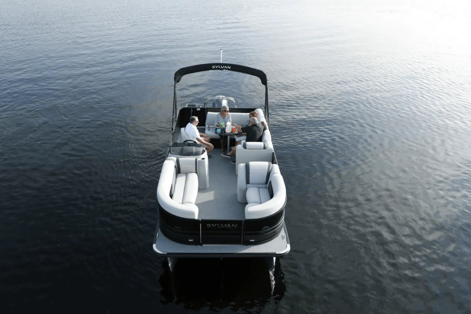 2025 Sylvan Mirage Cruise Image Thumbnail #9