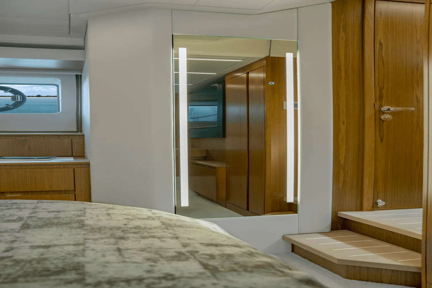 2025 Tiara Yachts EX 60 Image Thumbnail #38
