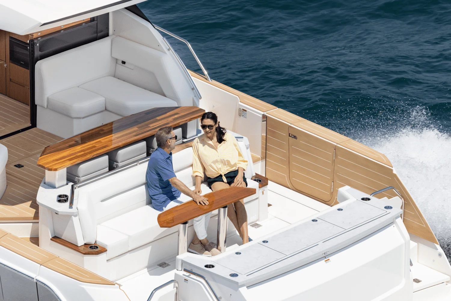 2025 Tiara Yachts EX 60 Image Thumbnail #9