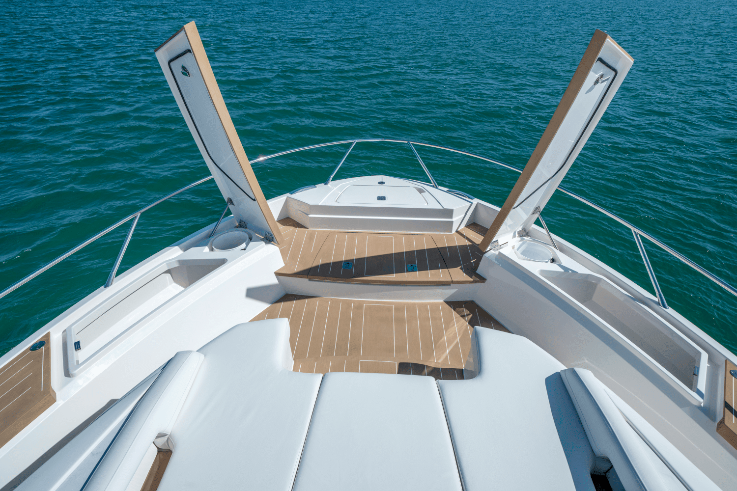 2025 Tiara Yachts EX 60 Image Thumbnail #20