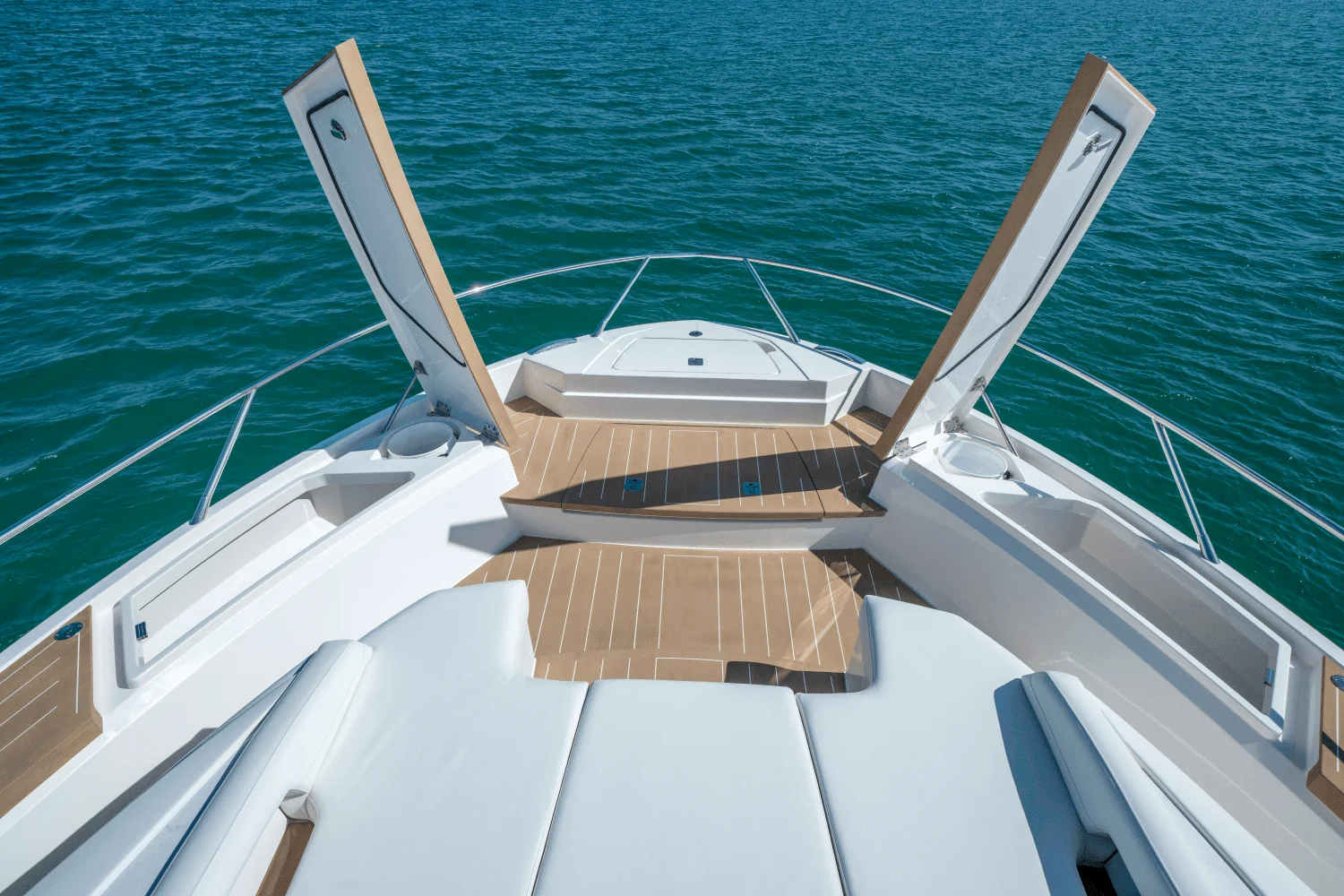 2025 Tiara Yachts EX 60 Image Thumbnail #20